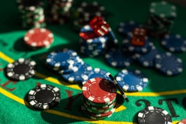 Live blackjack table on dunialottery88 wap mobile app showing dealer and betting interface